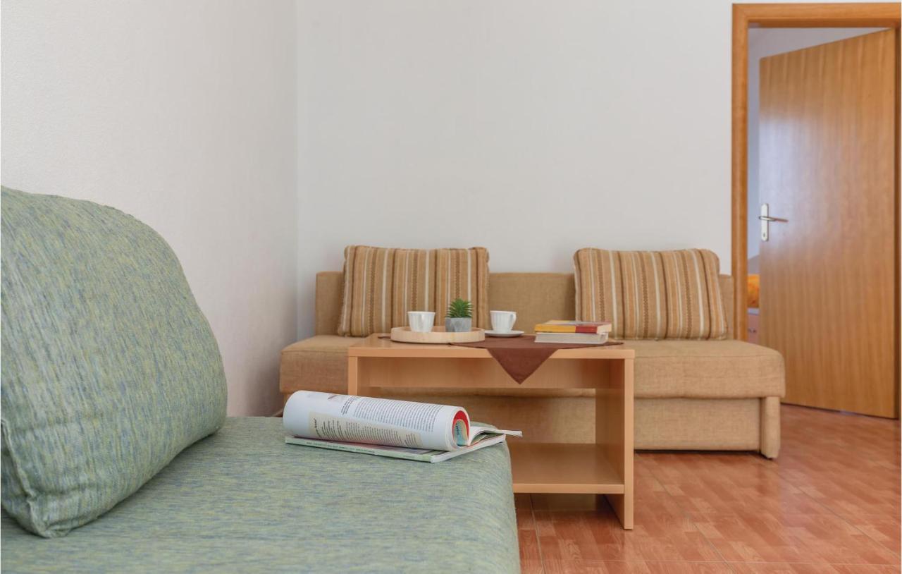 Beautiful Apartment In Krvavica With Wifi Екстериор снимка